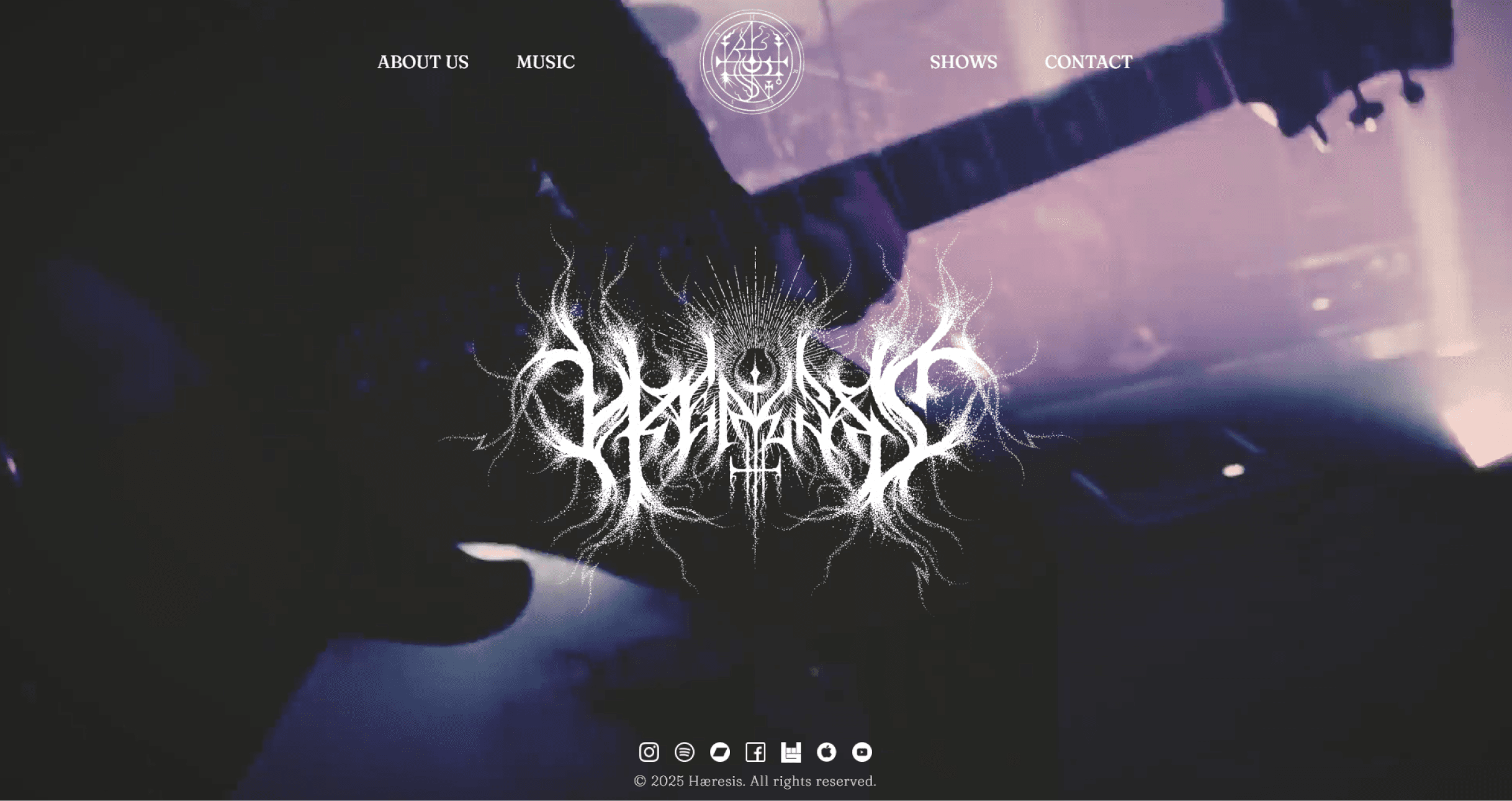 Web design example - dark themed music website
